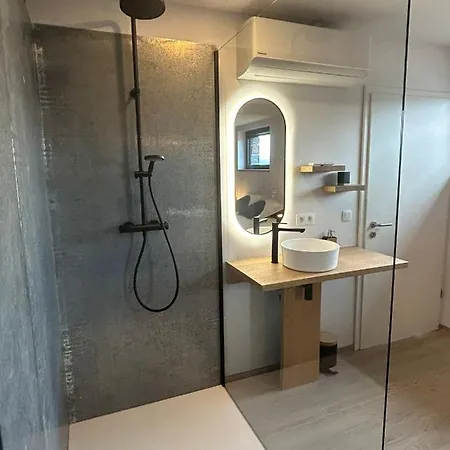 Le Petit De Borgoumont à