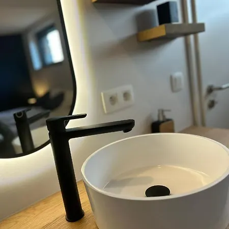 Le Petit De Borgoumont à