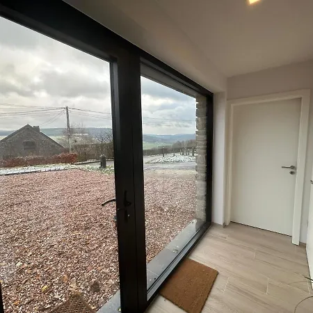 Le Petit De Borgoumont A Стумон